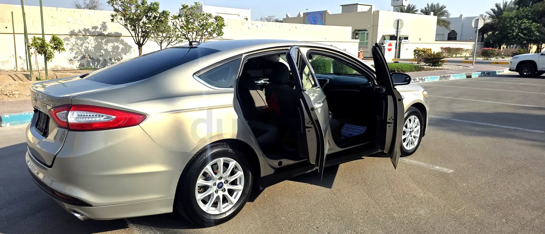 Ford Fusion (North America) 2.5 AT (177 حصان) - 11