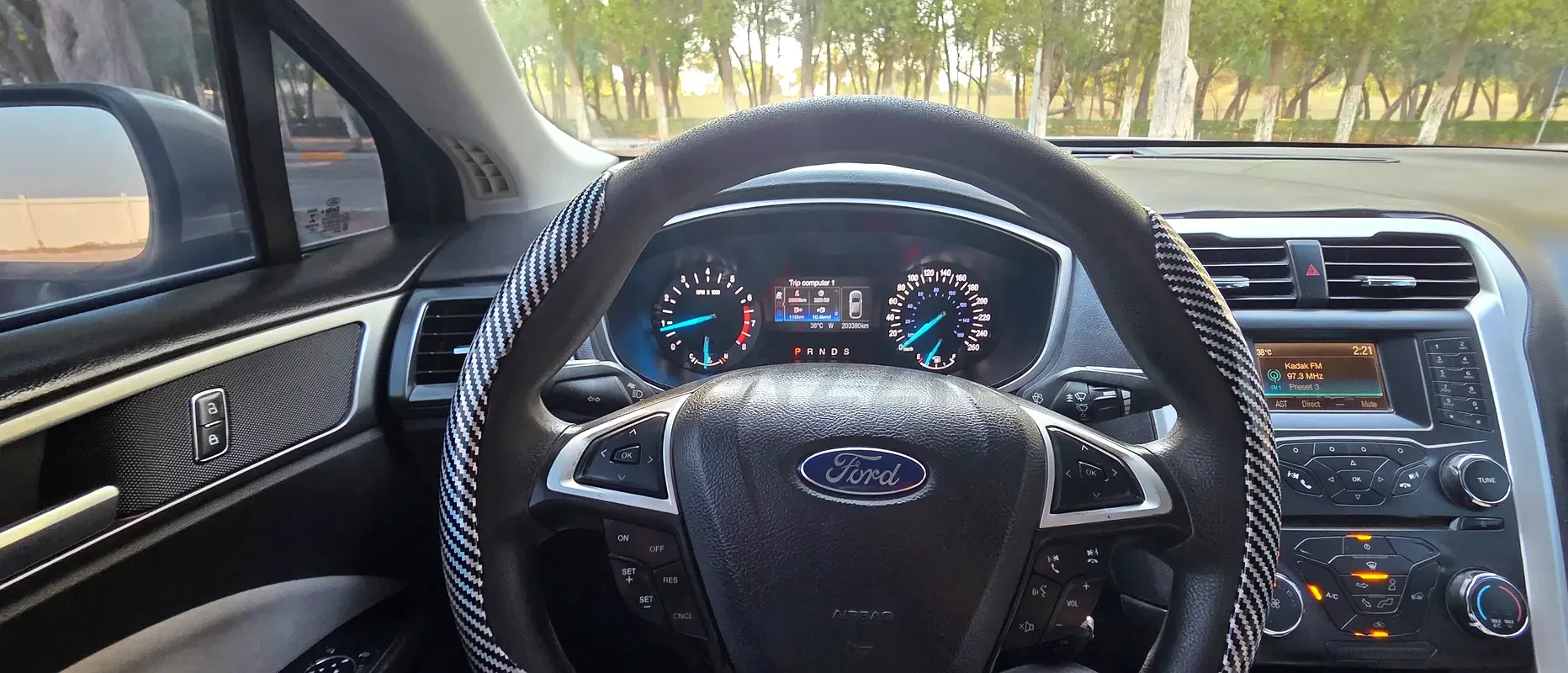 Ford Fusion (North America) 2.5 AT (177 حصان) - 15