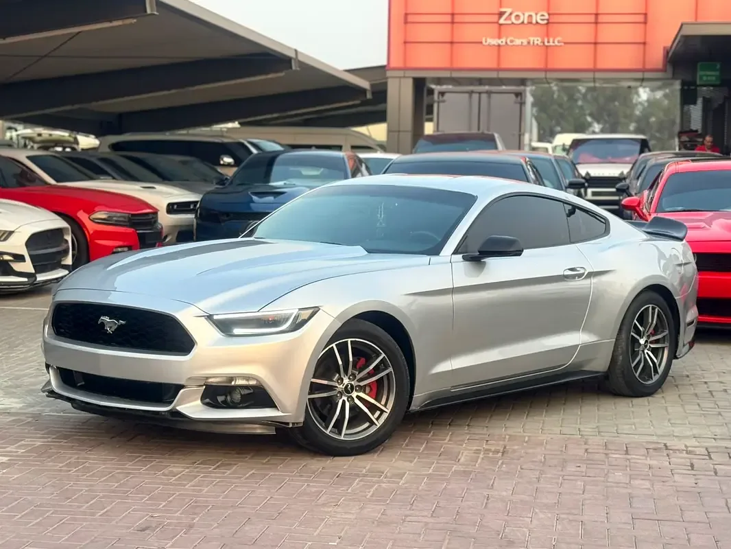 Ford Mustang 2.3 AT (310 hp)