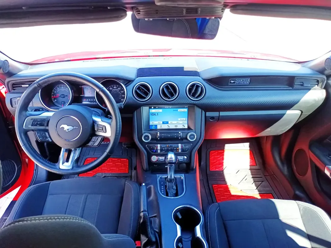 Ford Mustang 2.3 AT (310 hp) - 2