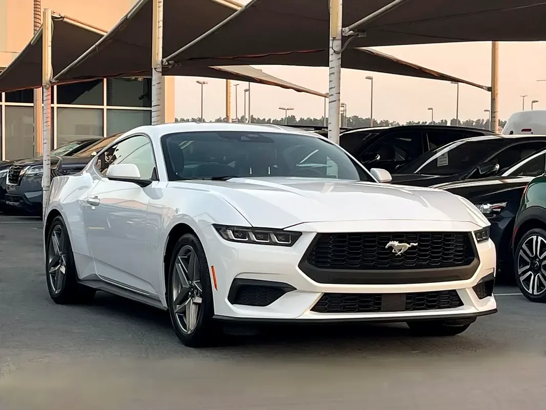 Ford Mustang 2.3 AT (315 hp)