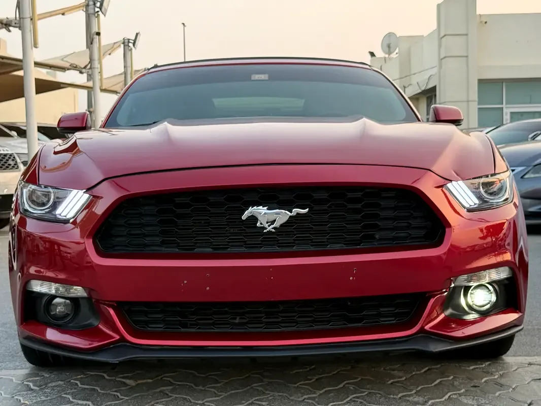 Ford Mustang 2.3 AT (317 hp) - 2
