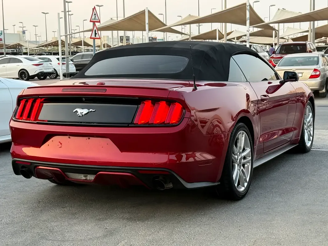 Ford Mustang 2.3 AT (317 hp) - 4