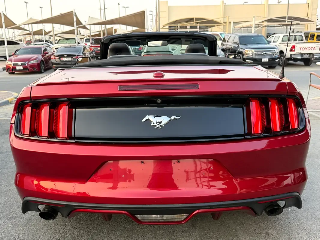 Ford Mustang 2.3 AT (317 hp) - 12