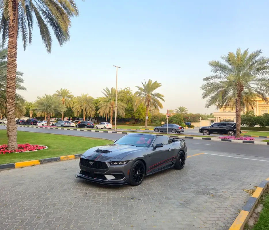 Ford Mustang 2.3 AT (319 hp)