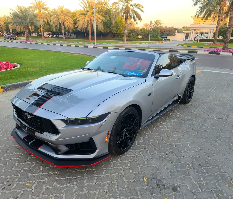 Ford Mustang 2.3 AT (319 حصان) - 19