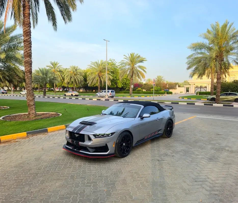 Ford Mustang 2.3 AT (319 حصان) - 5
