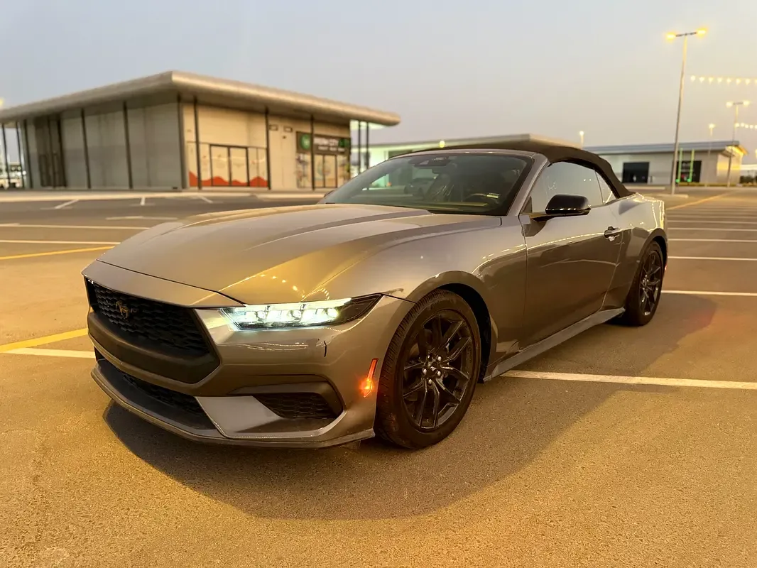 Ford Mustang 2.3 AT (319 حصان) - 8