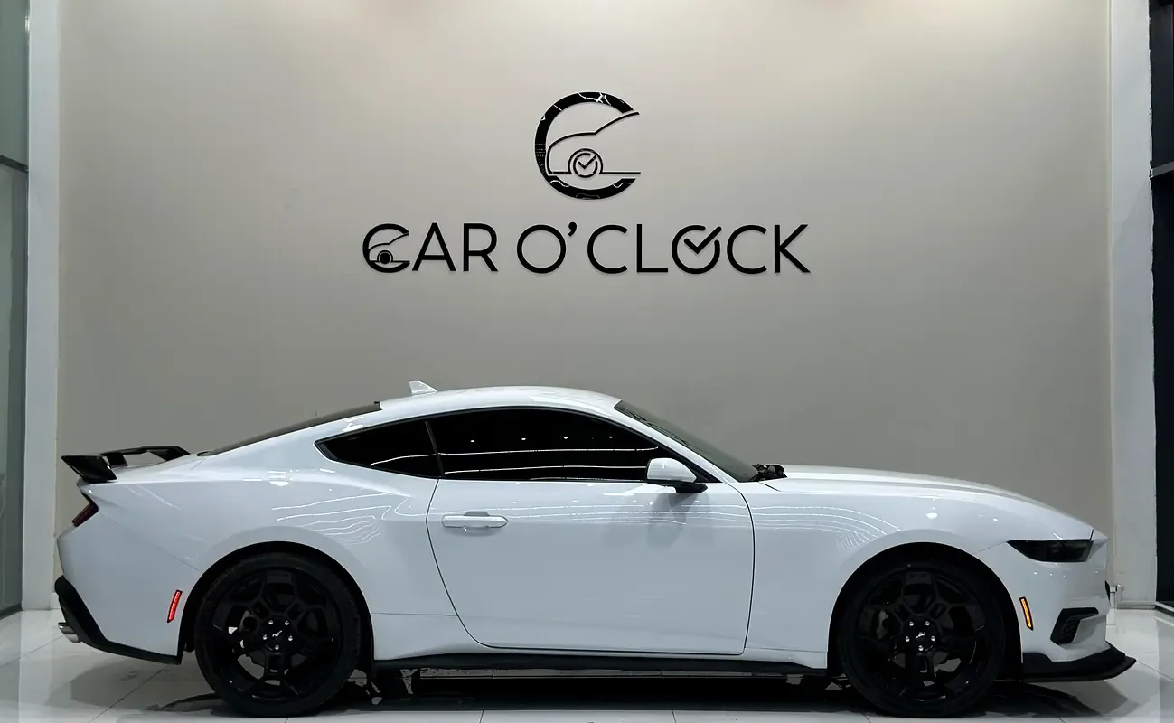 Ford Mustang 2.3 AT (319 حصان) - 5