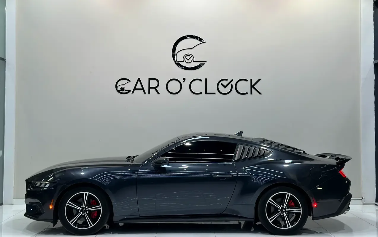 Ford Mustang 2.3 AT (319 حصان) - 4