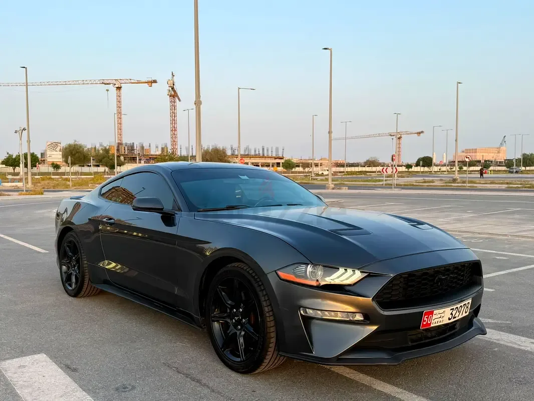 Ford Mustang 2.3 EcoBoost AT (290 hp)