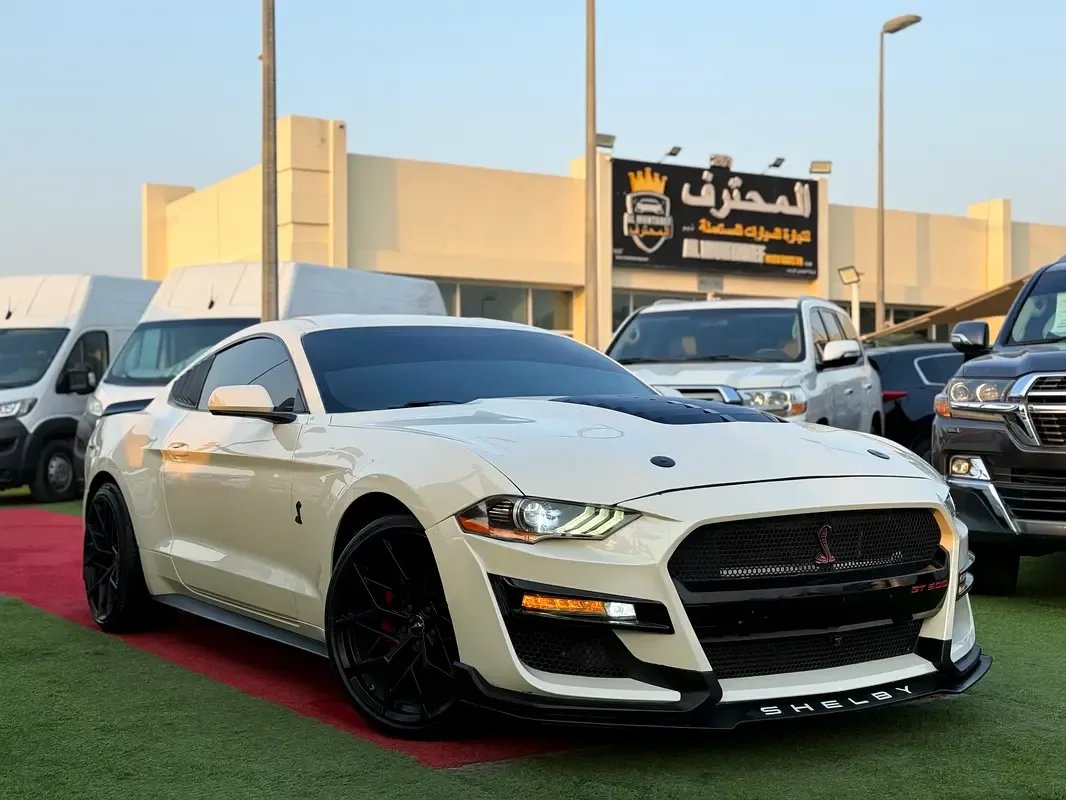 Ford Mustang 2.3 EcoBoost AT (290 hp)