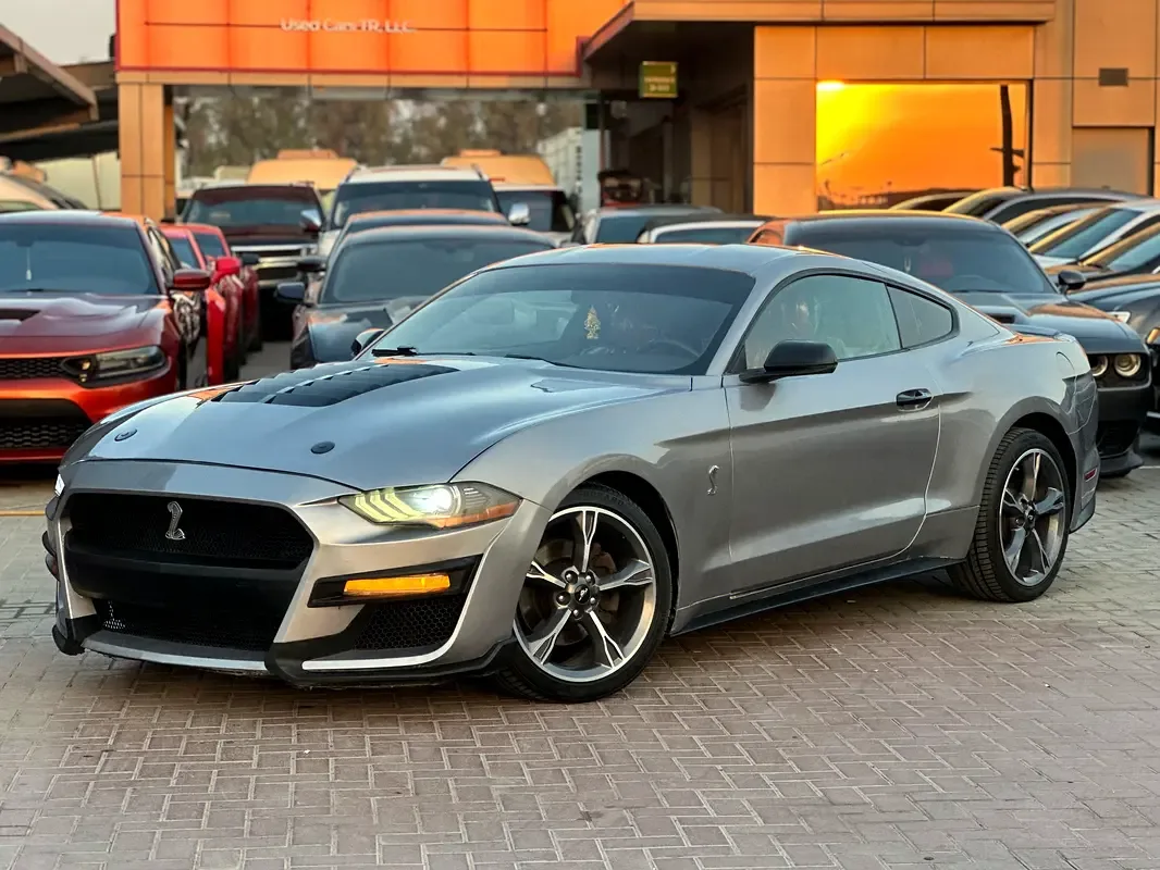 Ford Mustang 2.3 EcoBoost AT (290 hp)