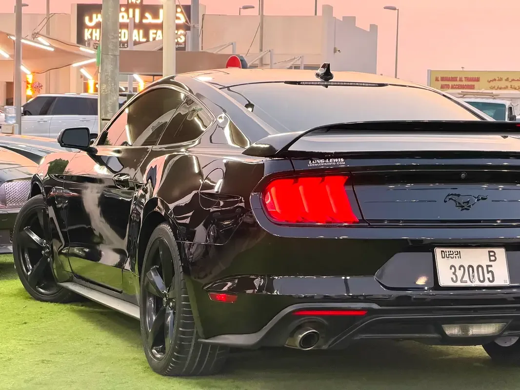 Ford Mustang 2.3 EcoBoost AT (290 حصان) - 5