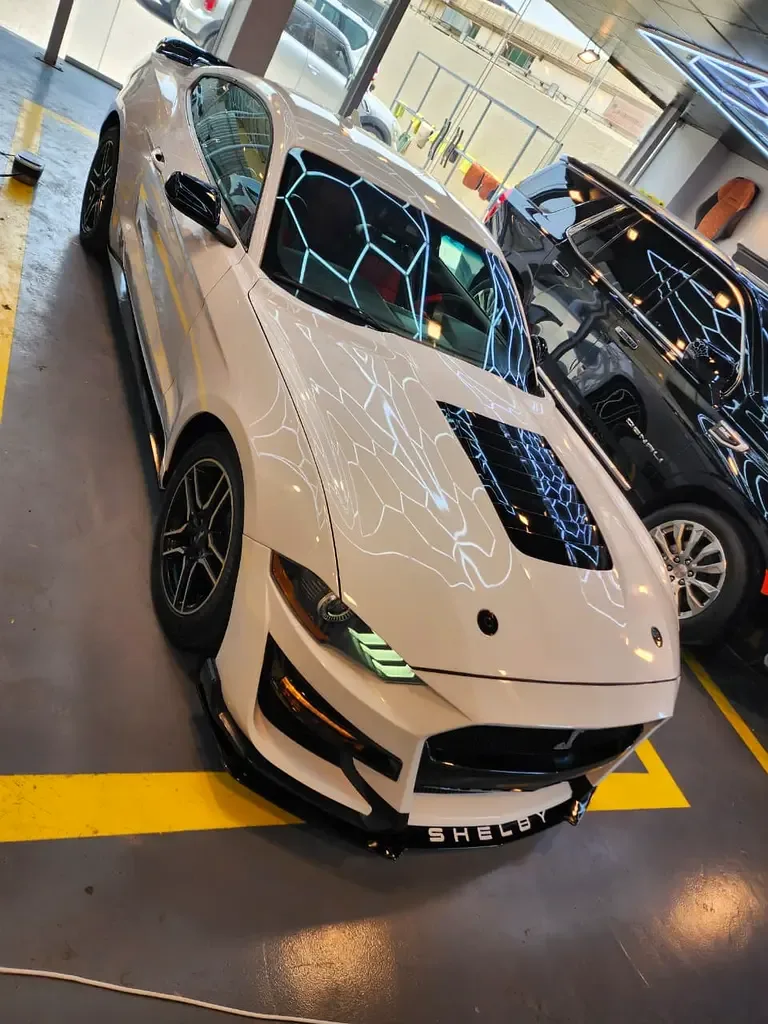 Ford Mustang 2.3 EcoBoost AT (290 hp)
