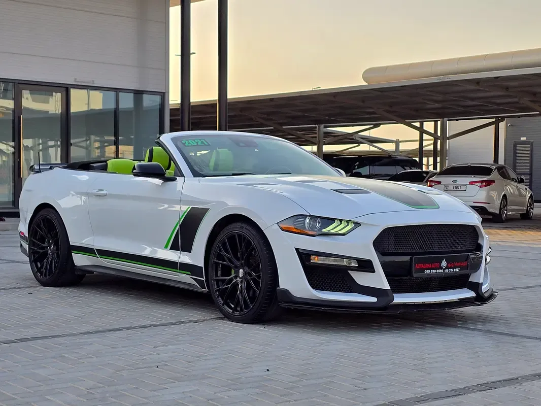 Ford Mustang 2.3 EcoBoost AT (290 hp)