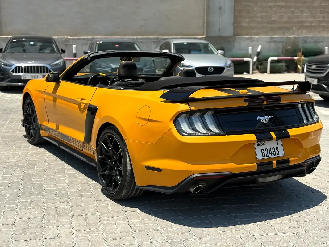 Ford Mustang 2.3 EcoBoost AT (290 حصان) - 4