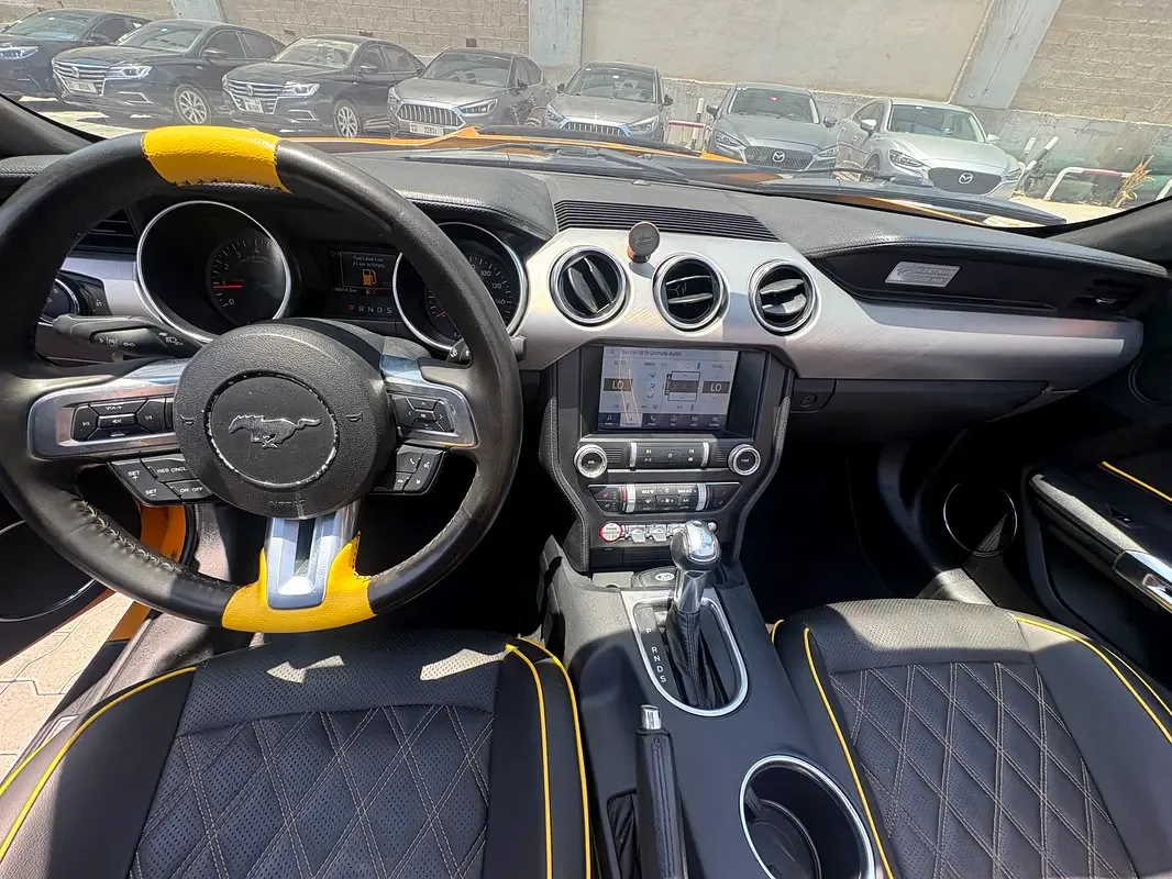Ford Mustang 2.3 EcoBoost AT (290 حصان) - 6