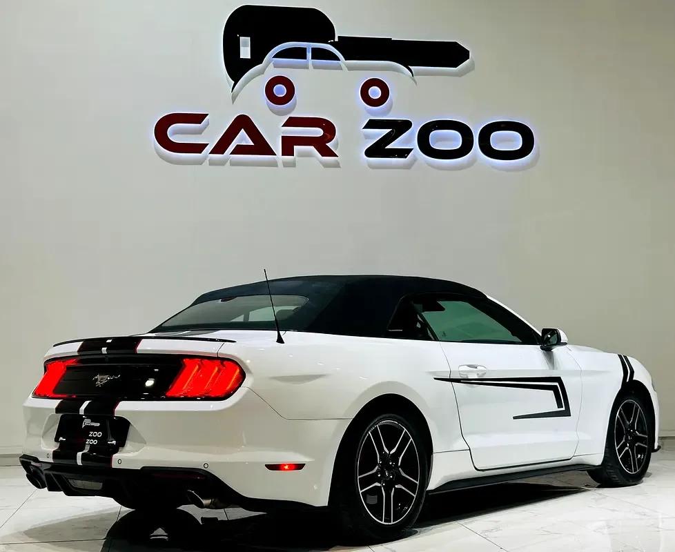 Ford Mustang 2.3 EcoBoost AT (290 حصان) - 6