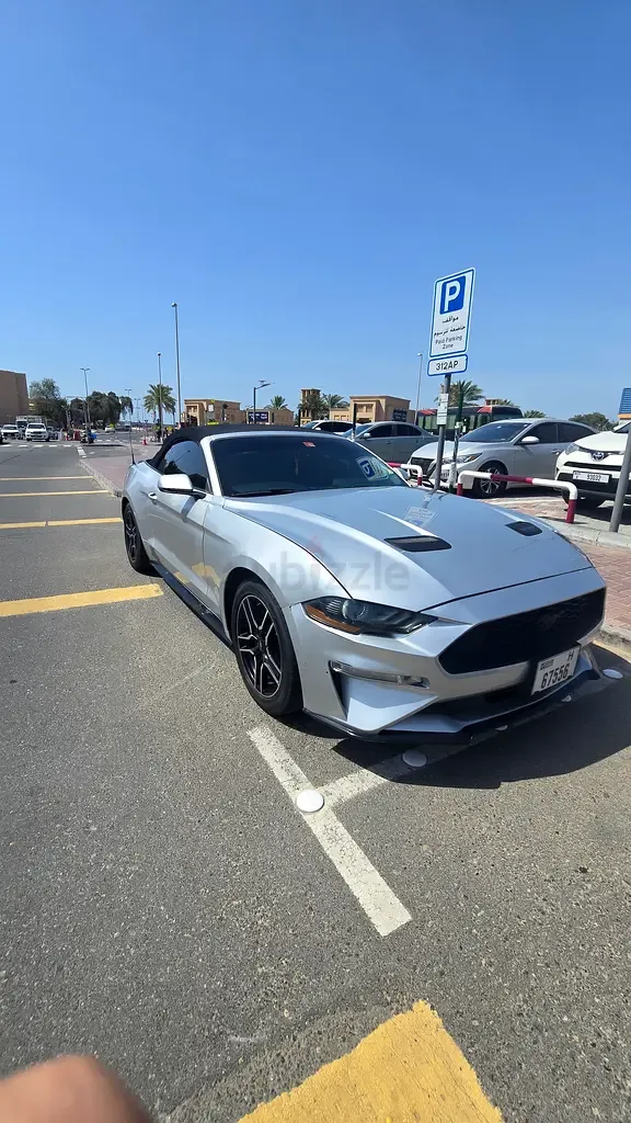 Ford Mustang 2.3 EcoBoost AT (290 hp)