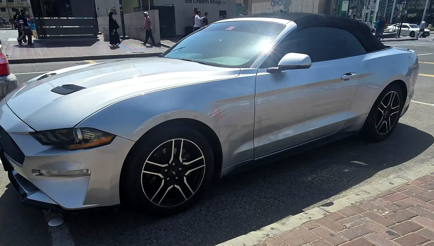 Ford Mustang 2.3 EcoBoost AT (290 حصان) - 3