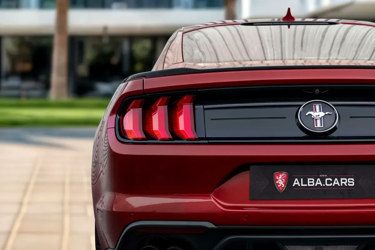 Ford Mustang 2.3 EcoBoost AT (290 hp) - 6