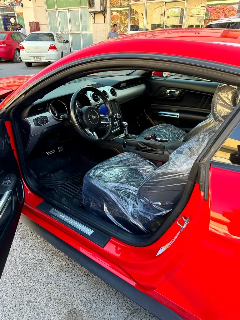 Ford Mustang 2.3 EcoBoost AT (290 hp) - 7