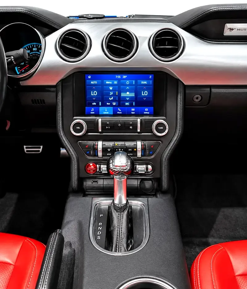 Ford Mustang 2.3 EcoBoost AT (290 حصان) - 13