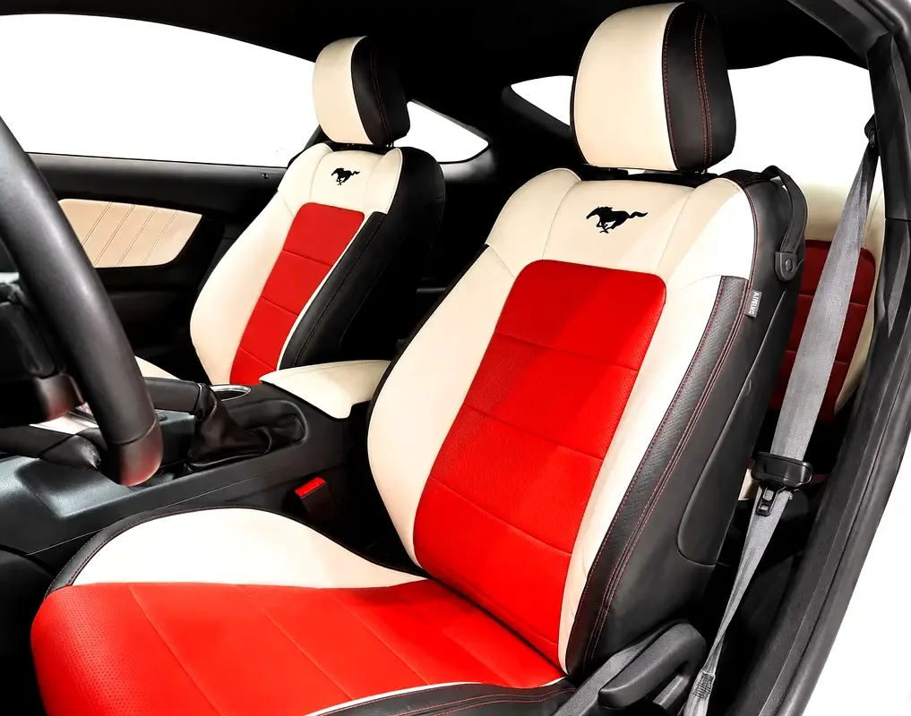 Ford Mustang 2.3 EcoBoost AT (290 حصان) - 8