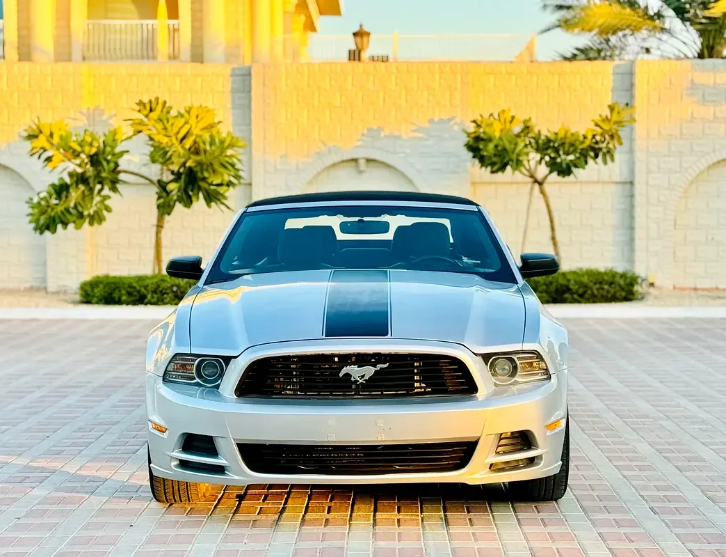 Ford Mustang 3.7 AT (305 hp) - 3