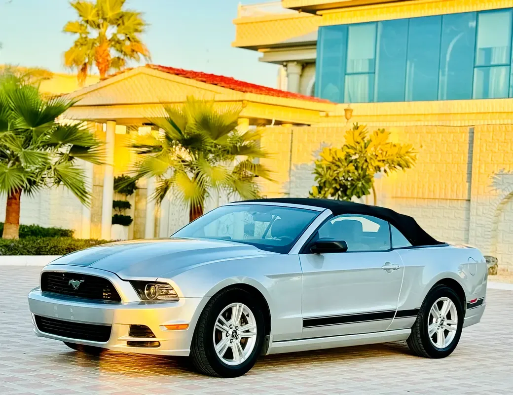 Ford Mustang 3.7 AT (305 hp) - 4