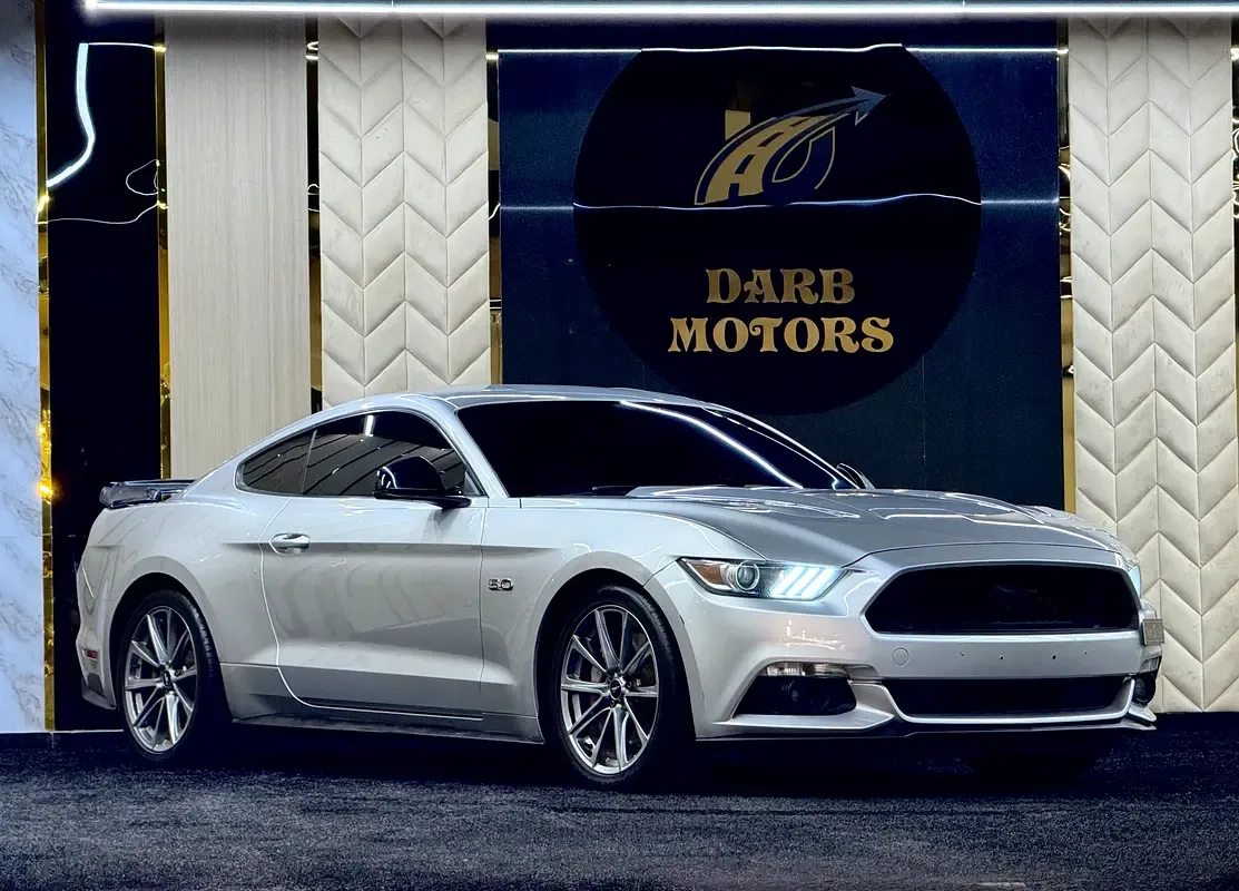 Ford Mustang 5.0 AT (441 hp) - 2