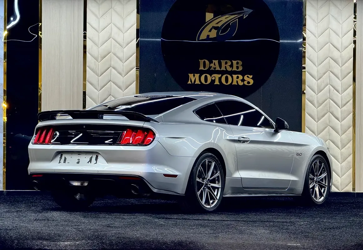 Ford Mustang 5.0 AT (441 hp) - 3
