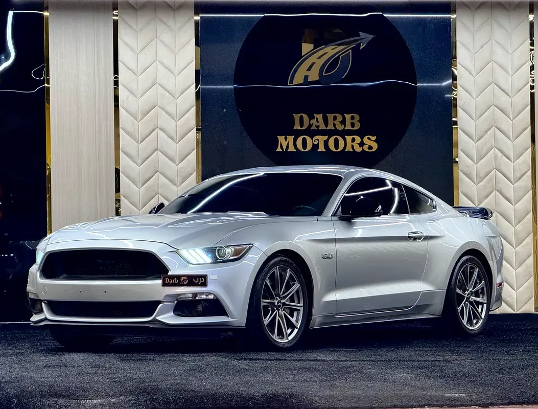 Ford Mustang 5.0 AT (441 hp)