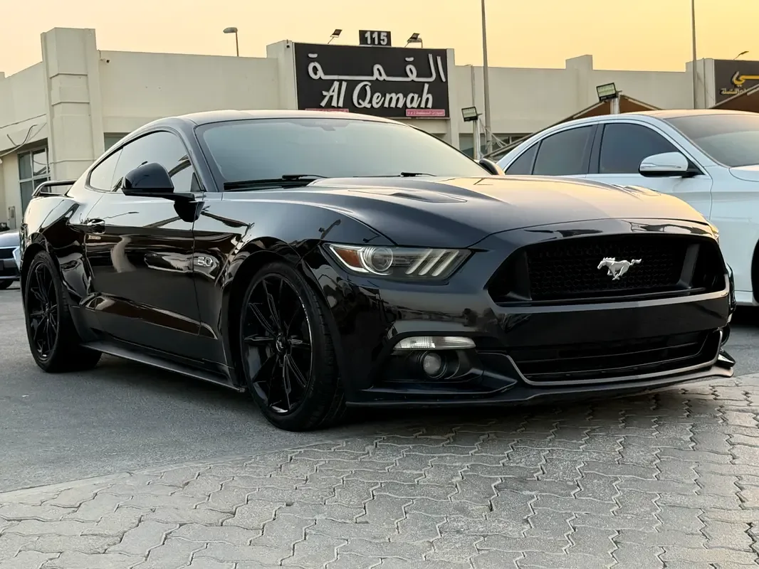 Ford Mustang 5.0 AT (441 hp)