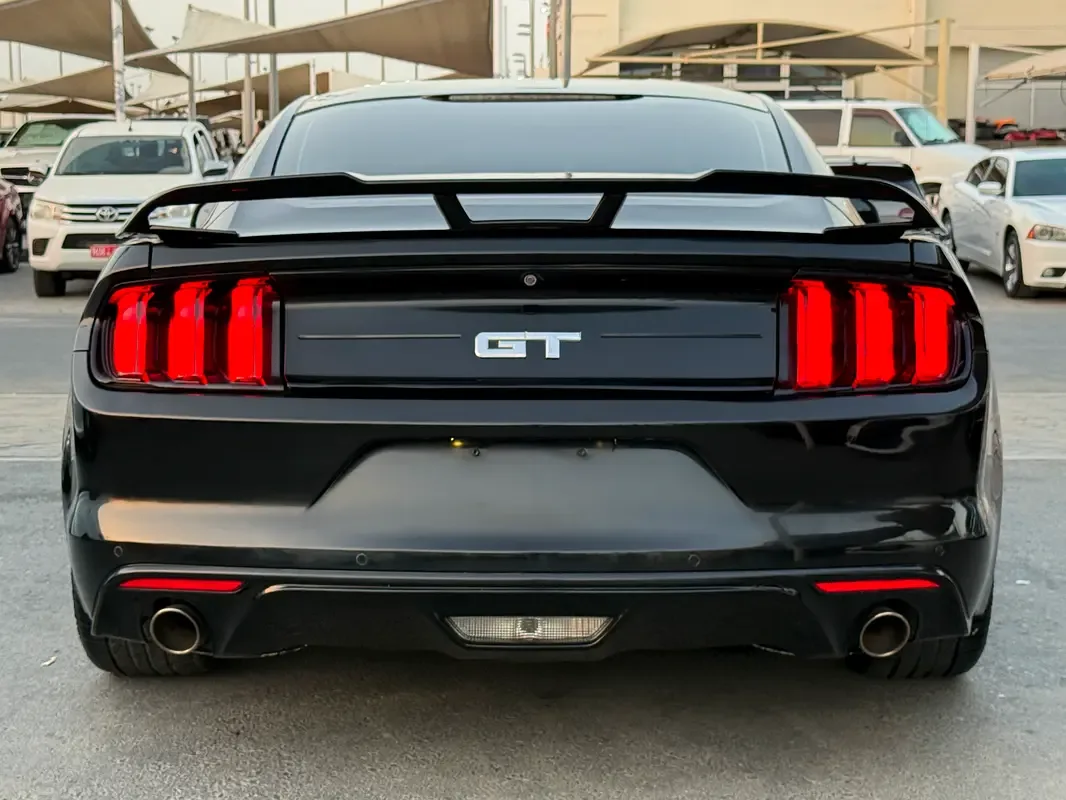Ford Mustang 5.0 AT (441 hp) - 6