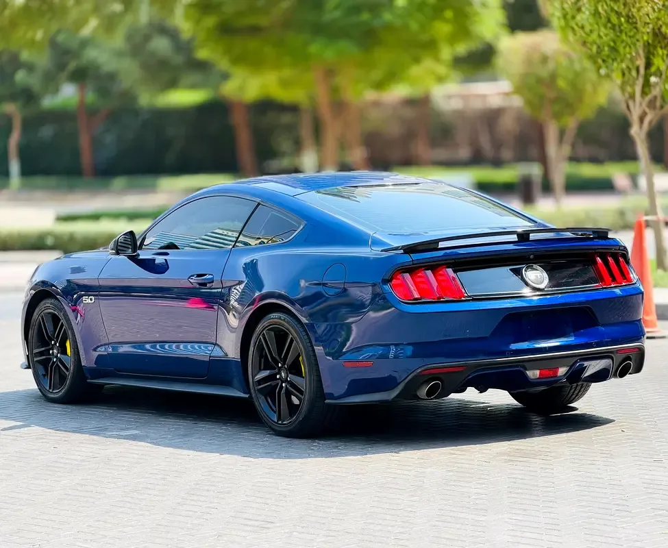 Ford Mustang 5.0 AT (441 hp) - 5