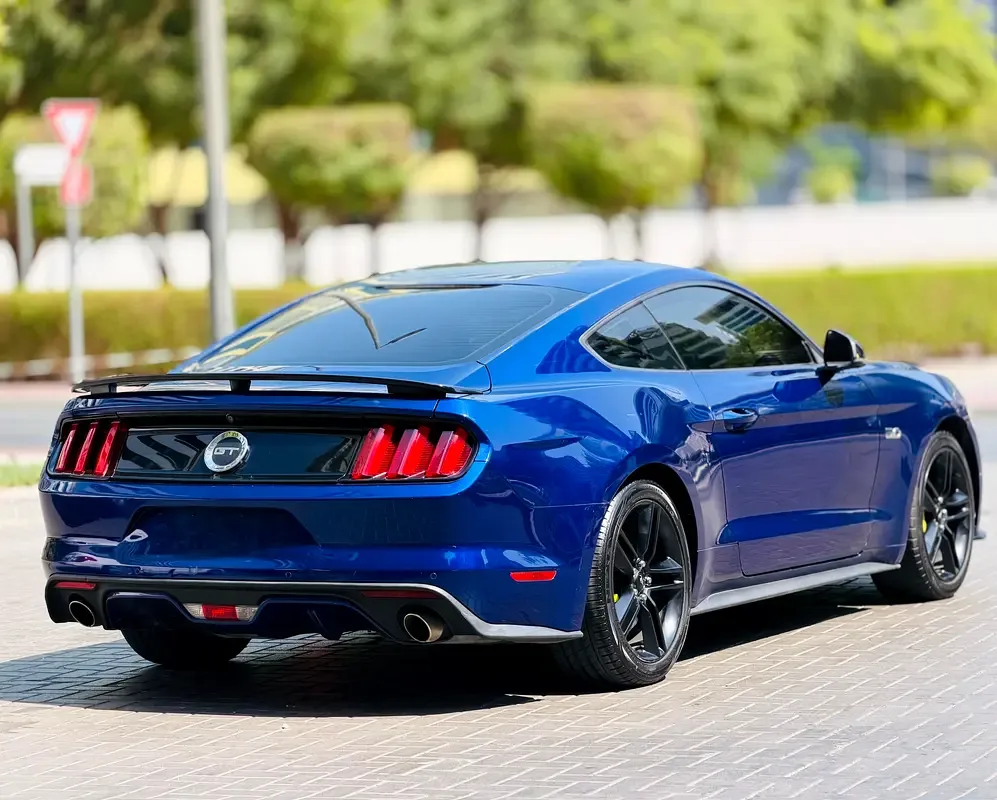Ford Mustang 5.0 AT (441 hp) - 4