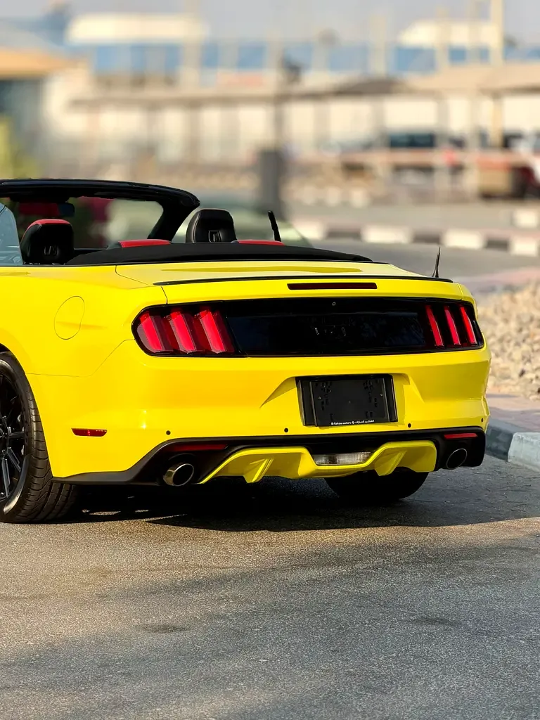 Ford Mustang 5.0 AT (441 حصان) - 5