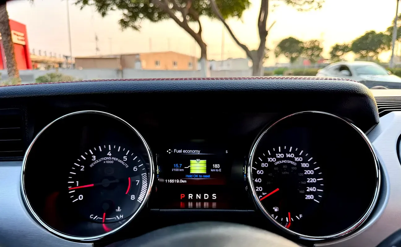 Ford Mustang 5.0 AT (441 حصان) - 16