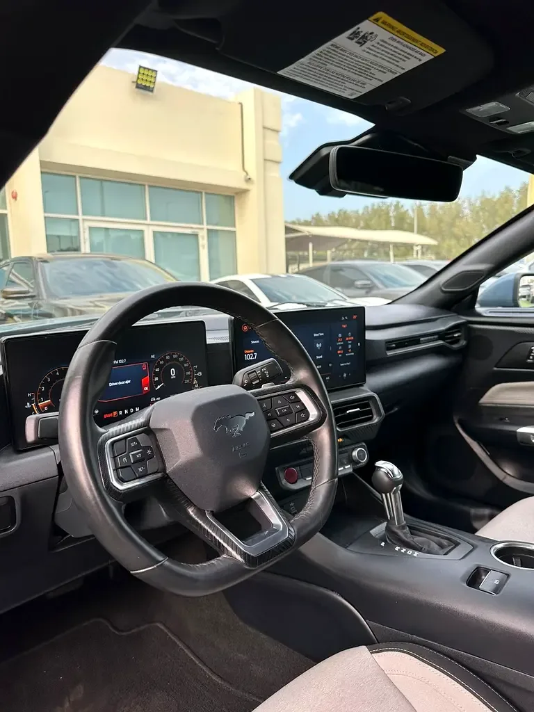 Ford Mustang 5.0 AT (453 hp) - 4