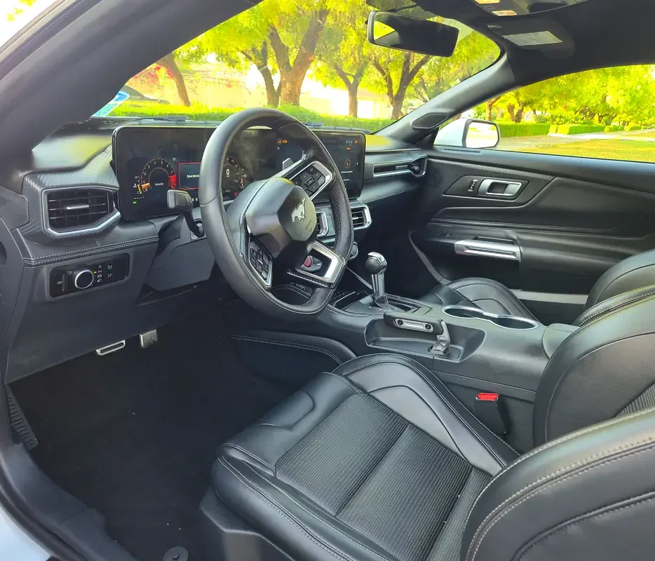 Ford Mustang 5.0 AT (453 حصان) - 4