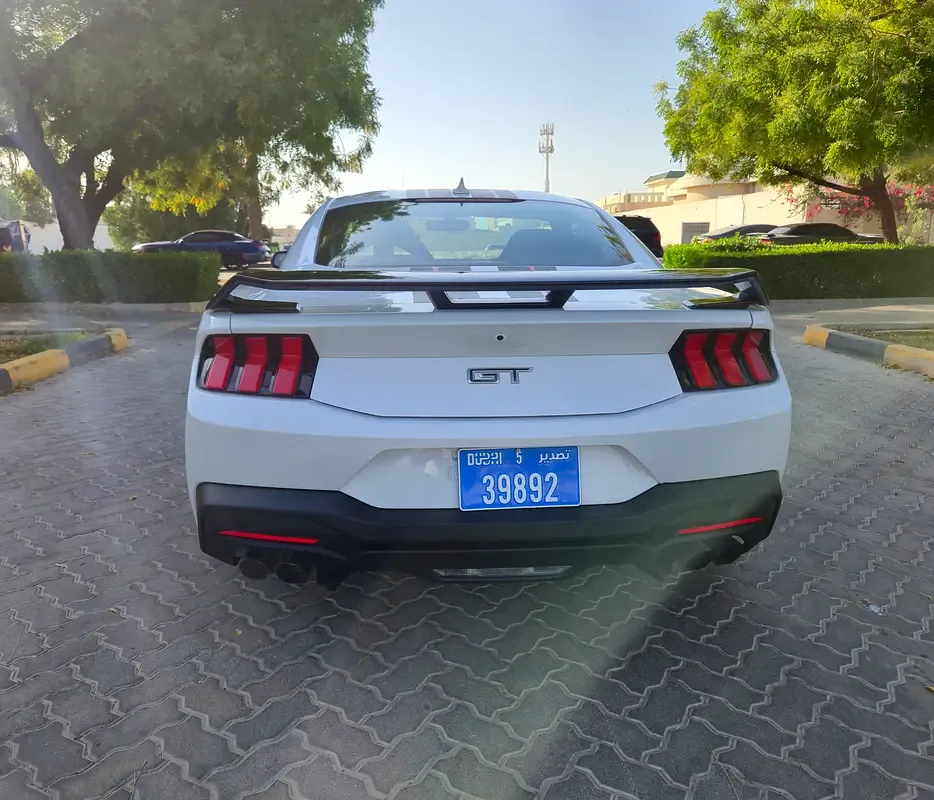 Ford Mustang 5.0 AT (453 حصان) - 8