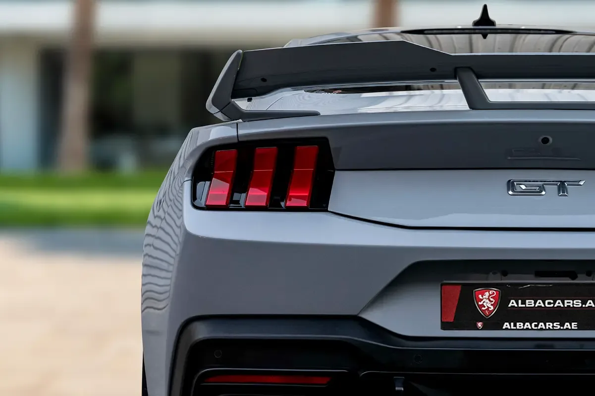 Ford Mustang 5.0 AT (453 hp) - 6