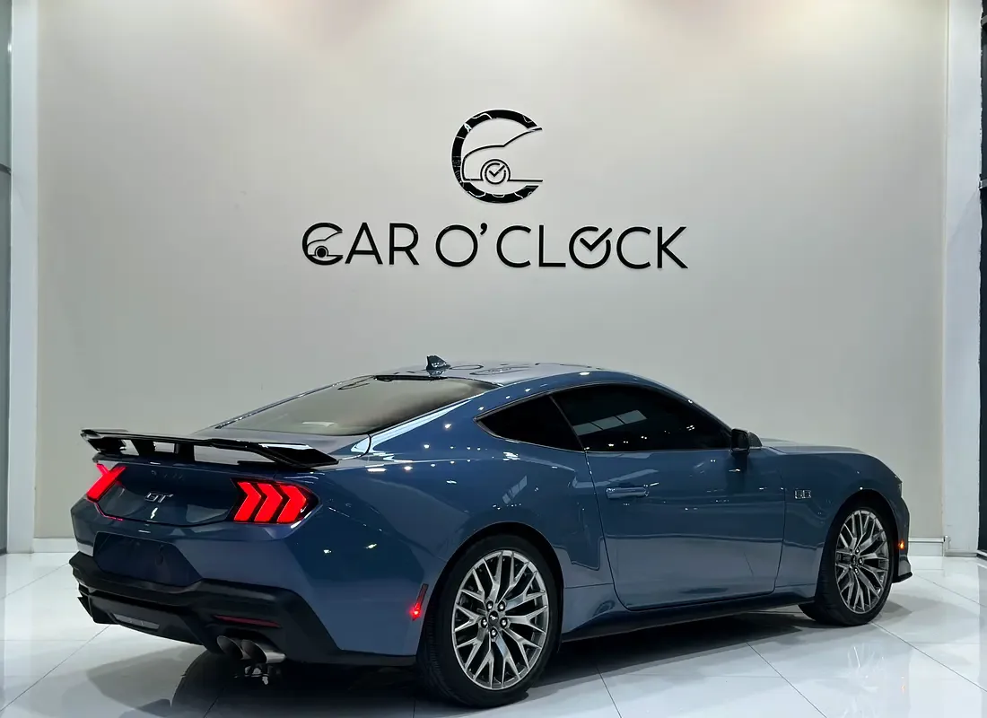 Ford Mustang 5.0 AT (453 hp) - 6