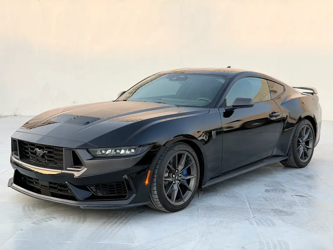Ford Mustang 5.0 AT (500 hp)