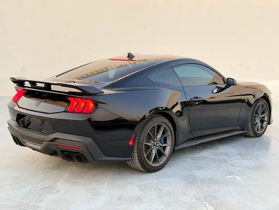 Ford Mustang 5.0 AT (500 حصان) - 4
