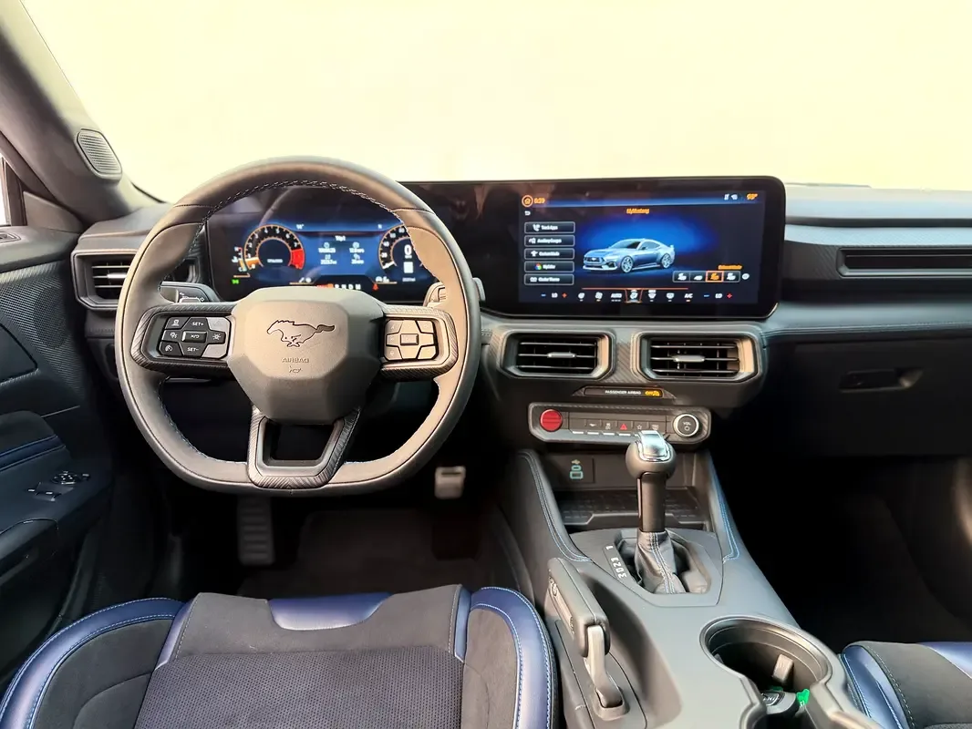 Ford Mustang 5.0 AT (500 حصان) - 10