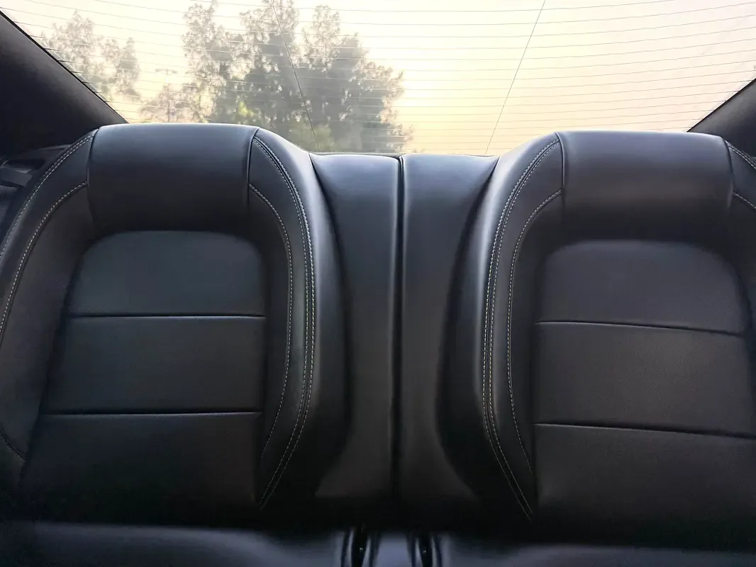 Ford Mustang 5.0 MT (441 حصان) - 16