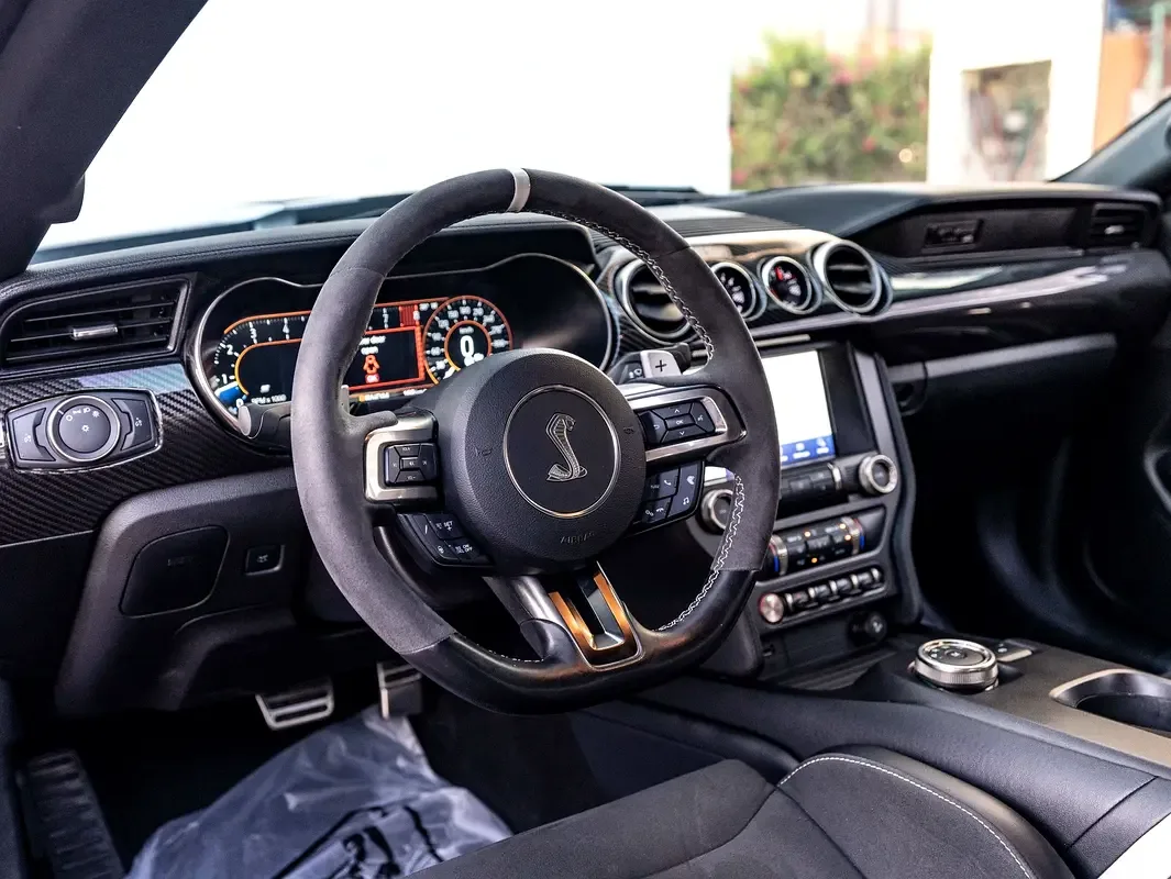 Ford Mustang 5.2 AMT (760 حصان) - 7
